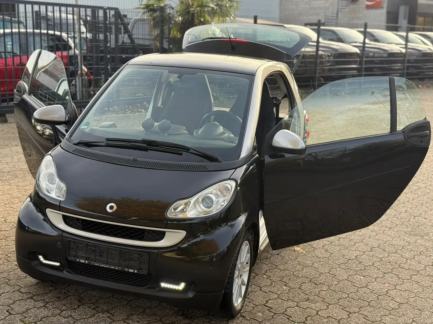 smart forTwo Micro Hybrid Drive 52 kW Klima Alu Gris - 1