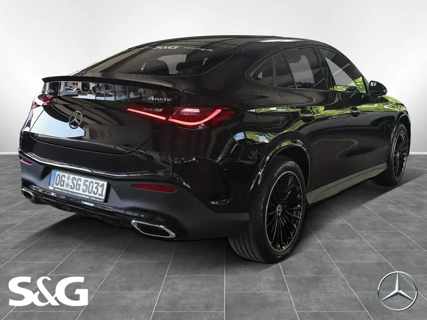 Mercedes-Benz GLC 450 d 4M AMG Coupé Distr+Standh+LED+Pano+AHK Schwarz - 2