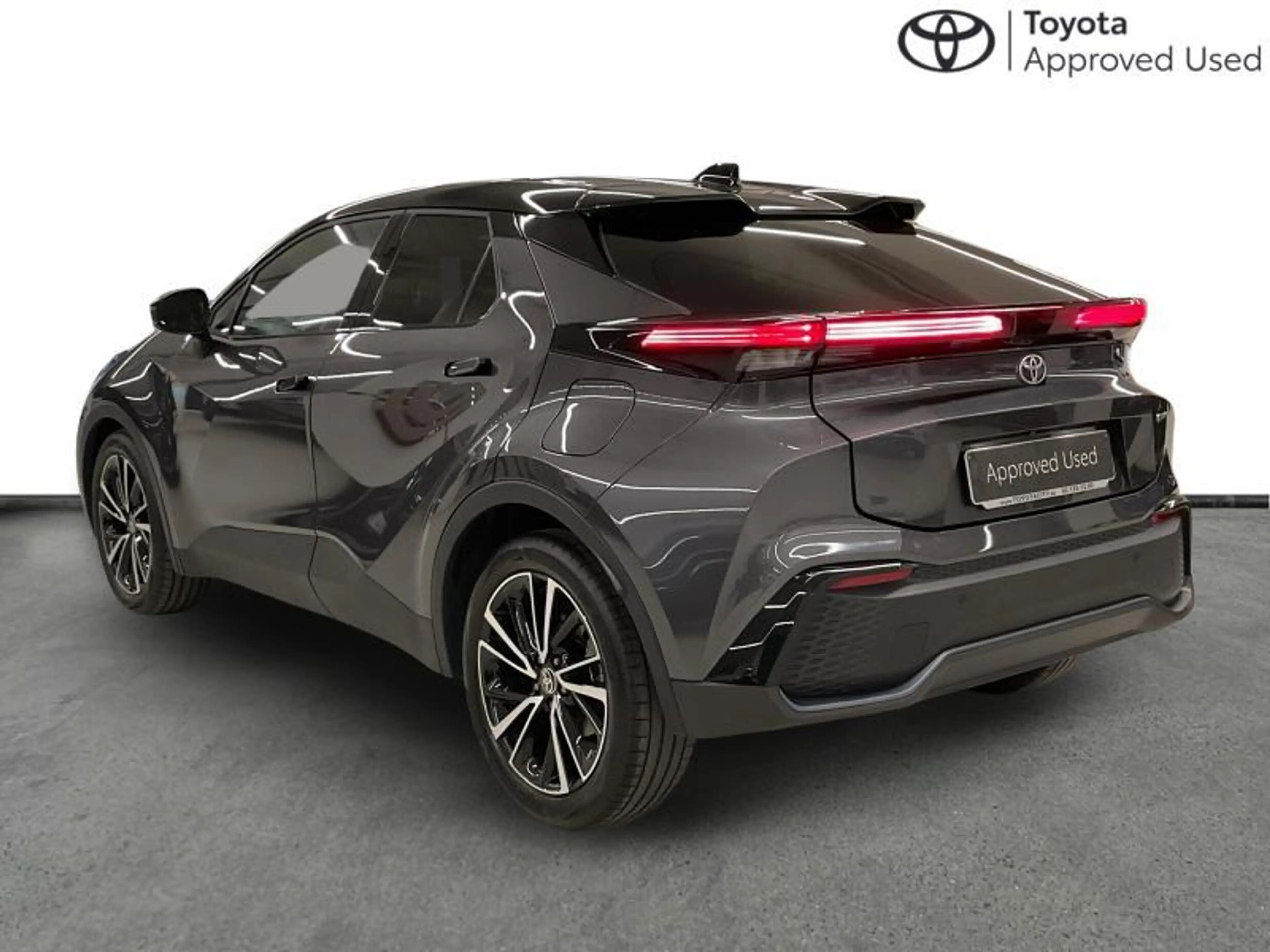 Toyota C-HR 140hp HEV Premium BiTone | carplay | camera — photo 2