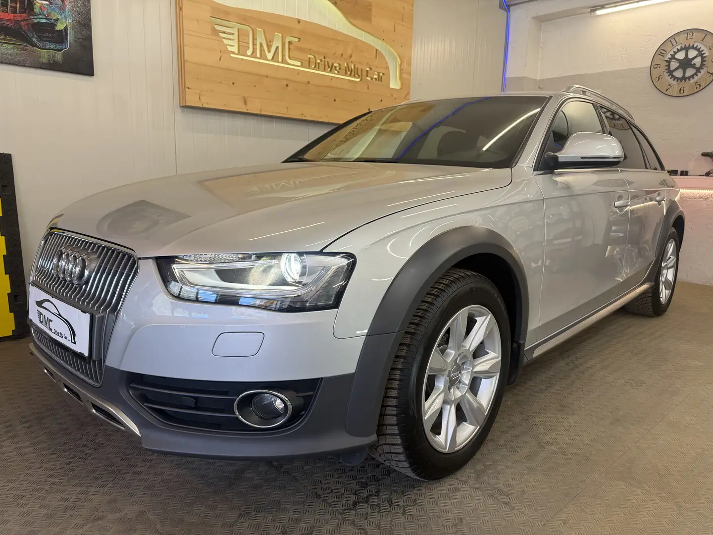 Audi A4 allroad A4 Allroad 2,0 TDI quattro DPF S-tronic Schwarz - 1
