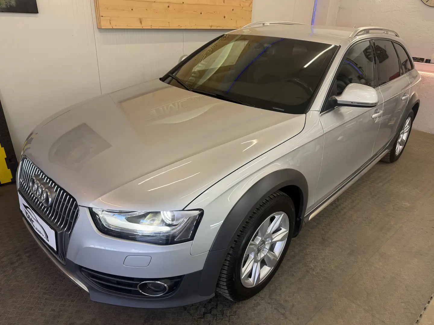 Audi A4 allroad A4 Allroad 2,0 TDI quattro DPF S-tronic Schwarz - 2