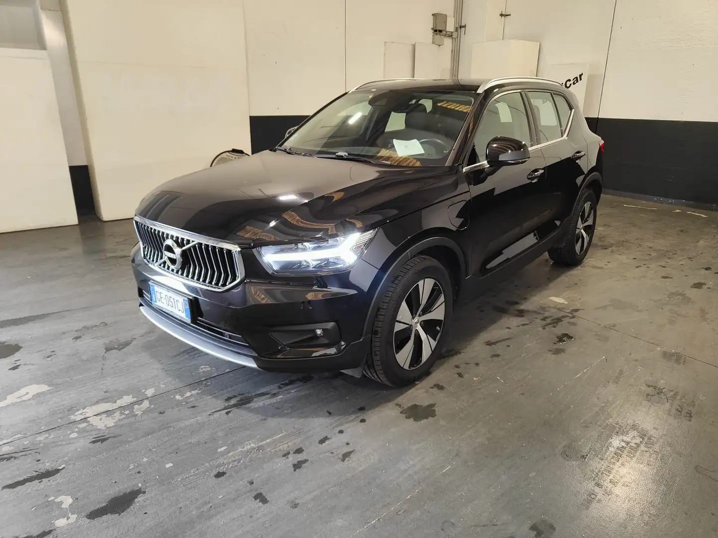 Volvo XC40 XC40 B4 AWD Geartronic Inscription Noir - 1