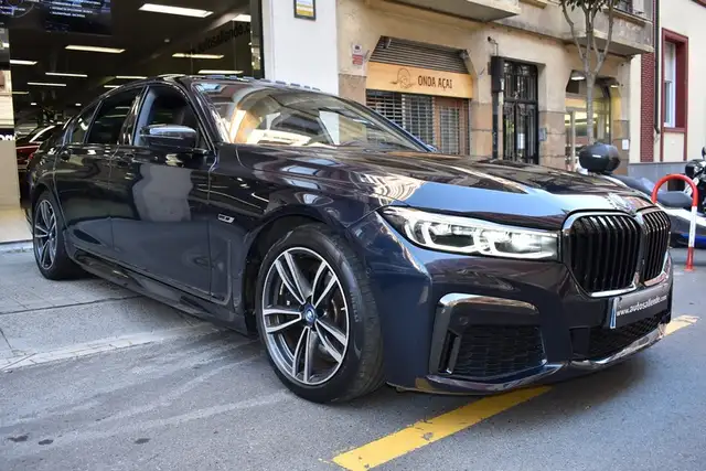 BMW 745 745e
