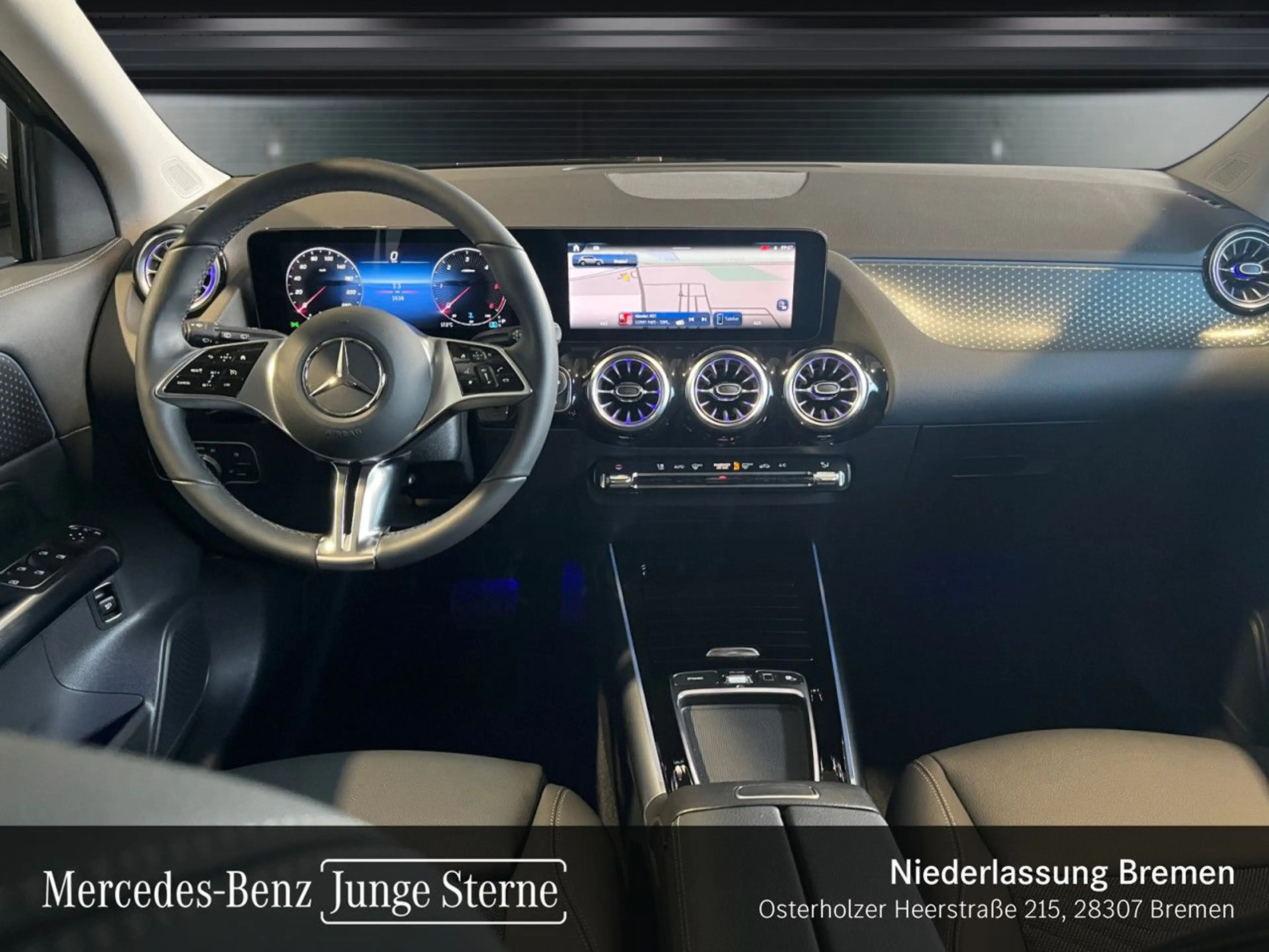 Mercedes-Benz GLA 220 d 4M PROGRESSIVE+LED+KAMERA+TOTW+KEYLESS — photo 13