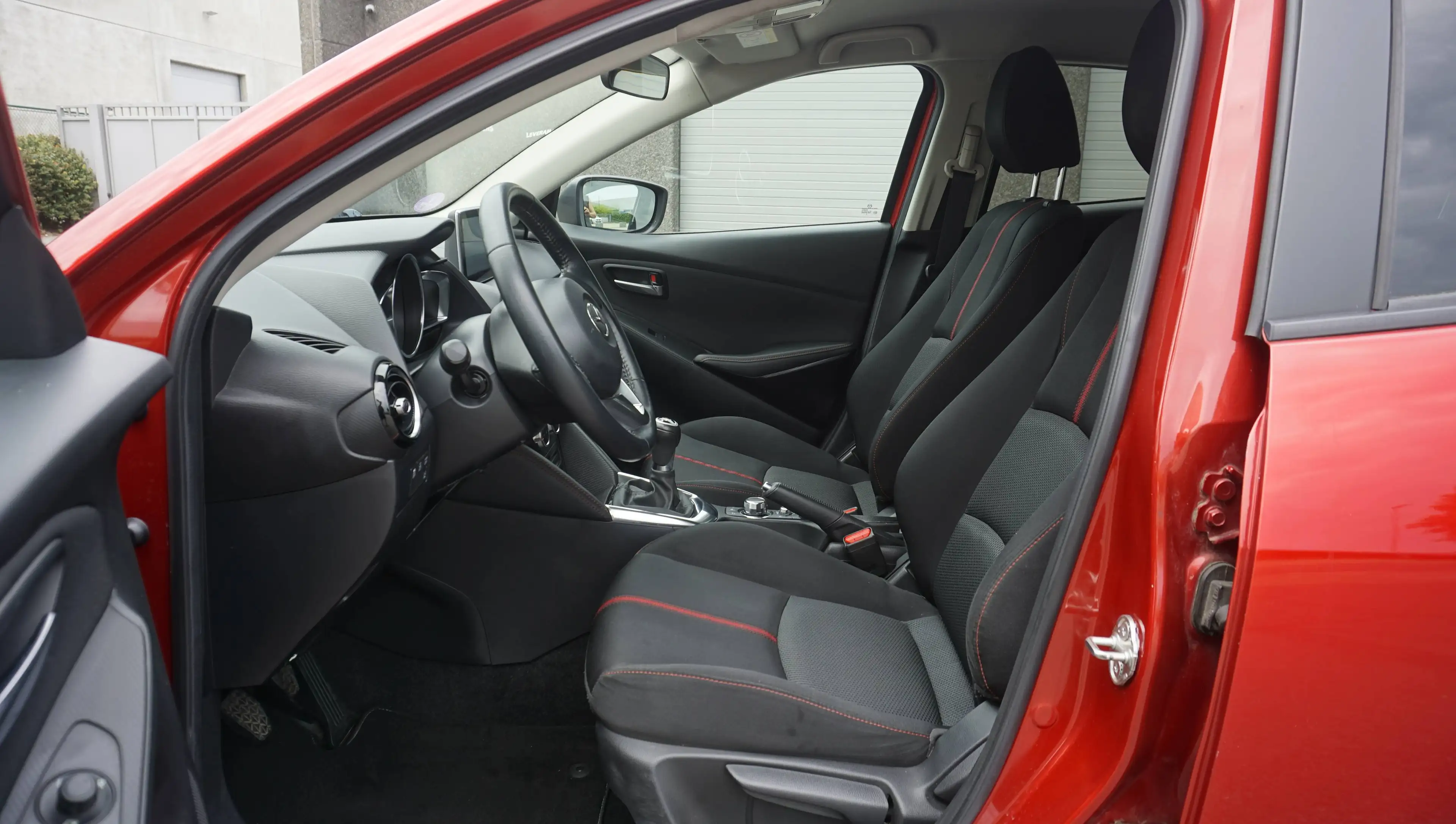 Mazda 2 Mazda 2 90Pk Play Edition Plus | 1e eigenaar | 89.630 km — photo 8
