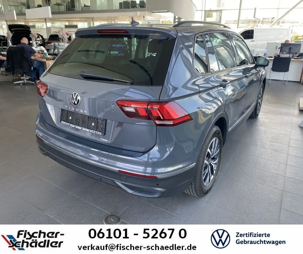 Volkswagen Tiguan Life 2.0TDI*Leder*LED*Navi*RearView*H&K*D Gris - 2