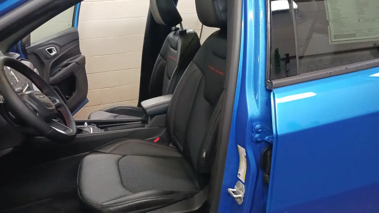 Jeep Compass снимка Jeep Compass
