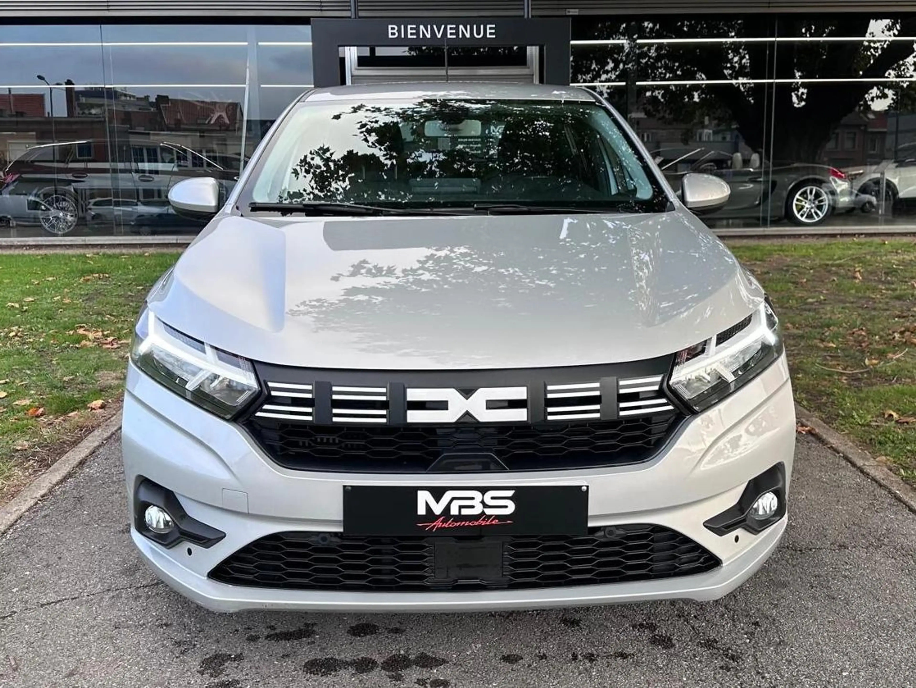Dacia Sandero *1.0 TCe* LED* 1 PROP* NAVI* CLIM* CAMERA* GARANTIE 12 MOIS* — photo 4