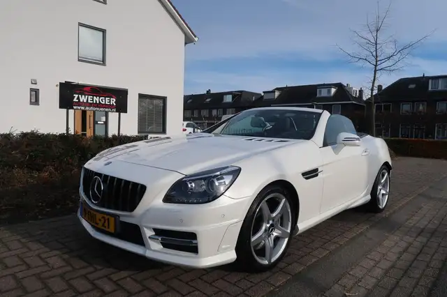 Mercedes-Benz SLK 350 AMG MAGIC SKYDAK|MEMORY|ADAPTIVE CRUISECONTROL|DOD
