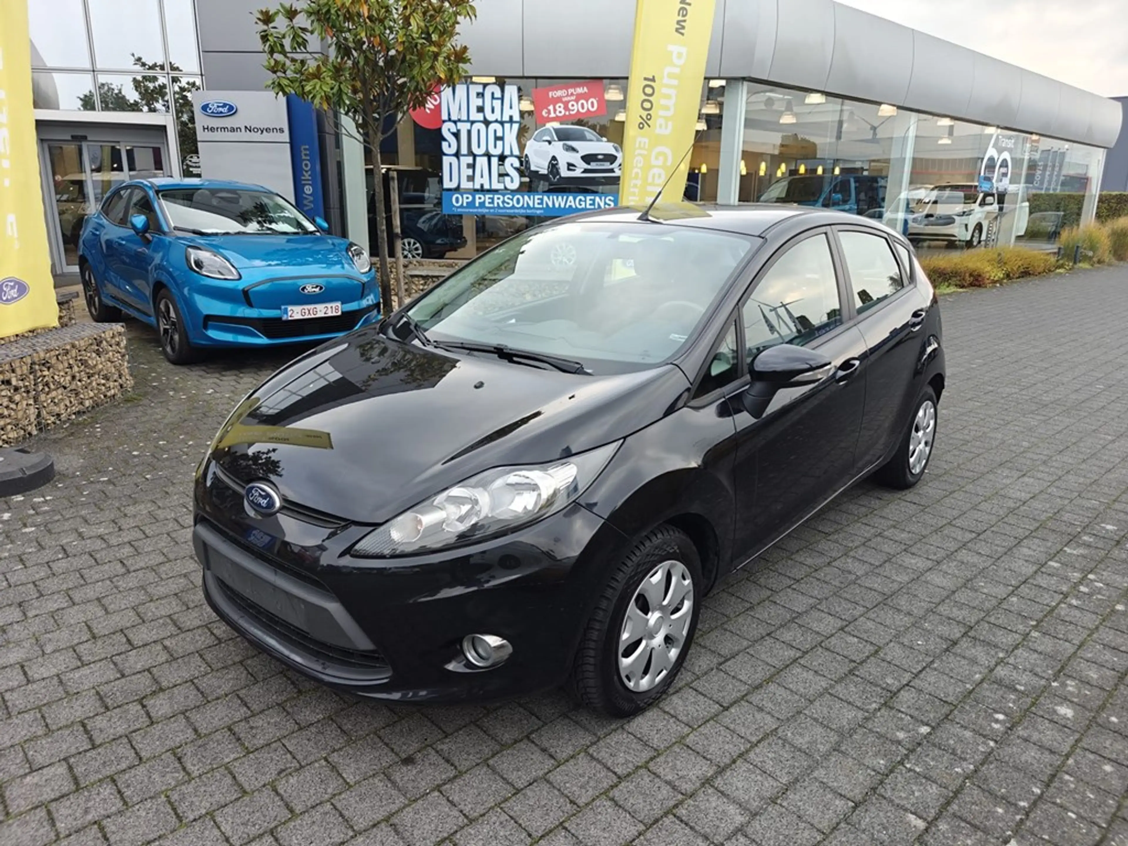 Ford Fiesta Trend — photo 2