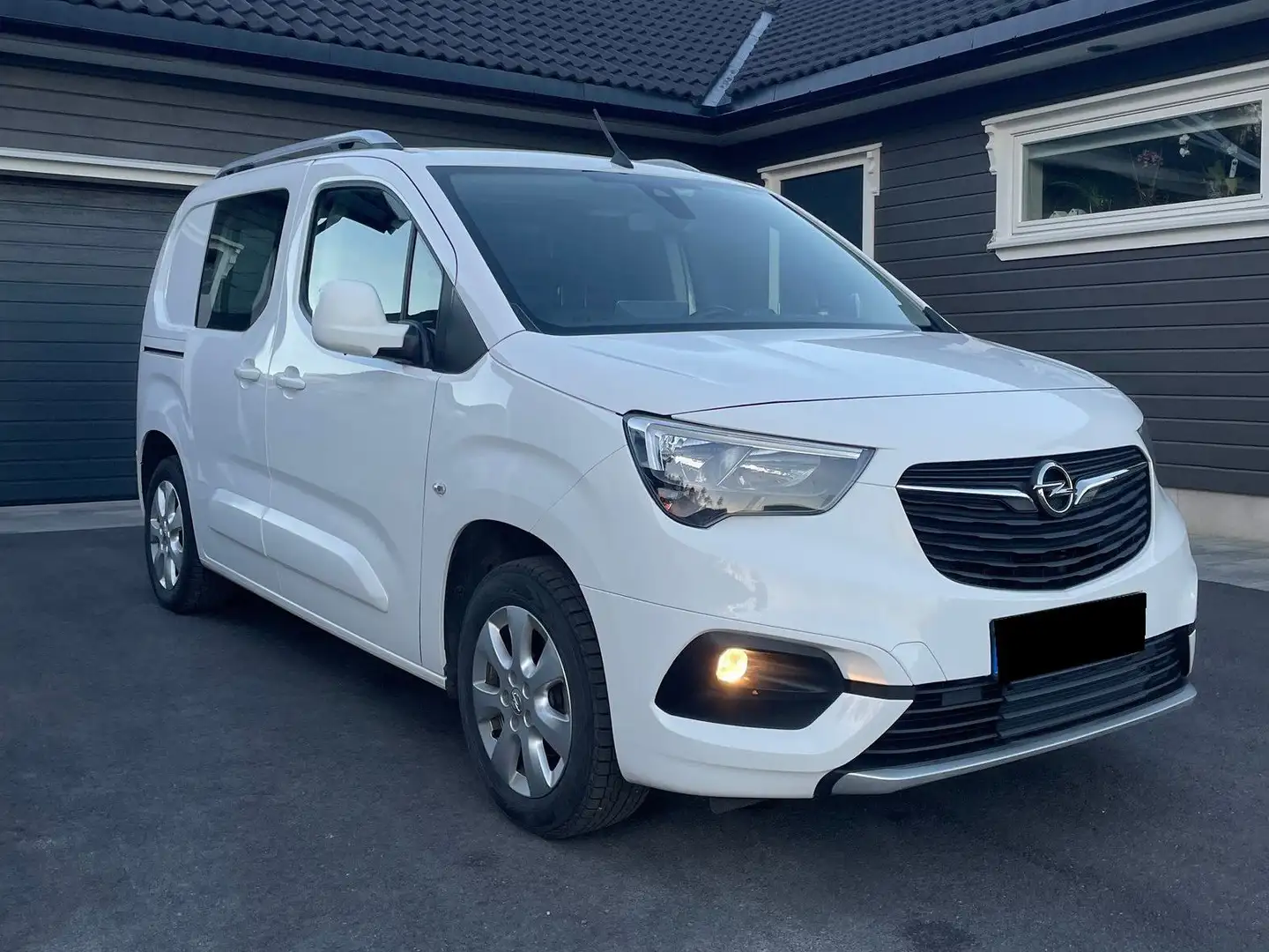Opel Combo Combo Cargo 1.5 D Weiß - 1