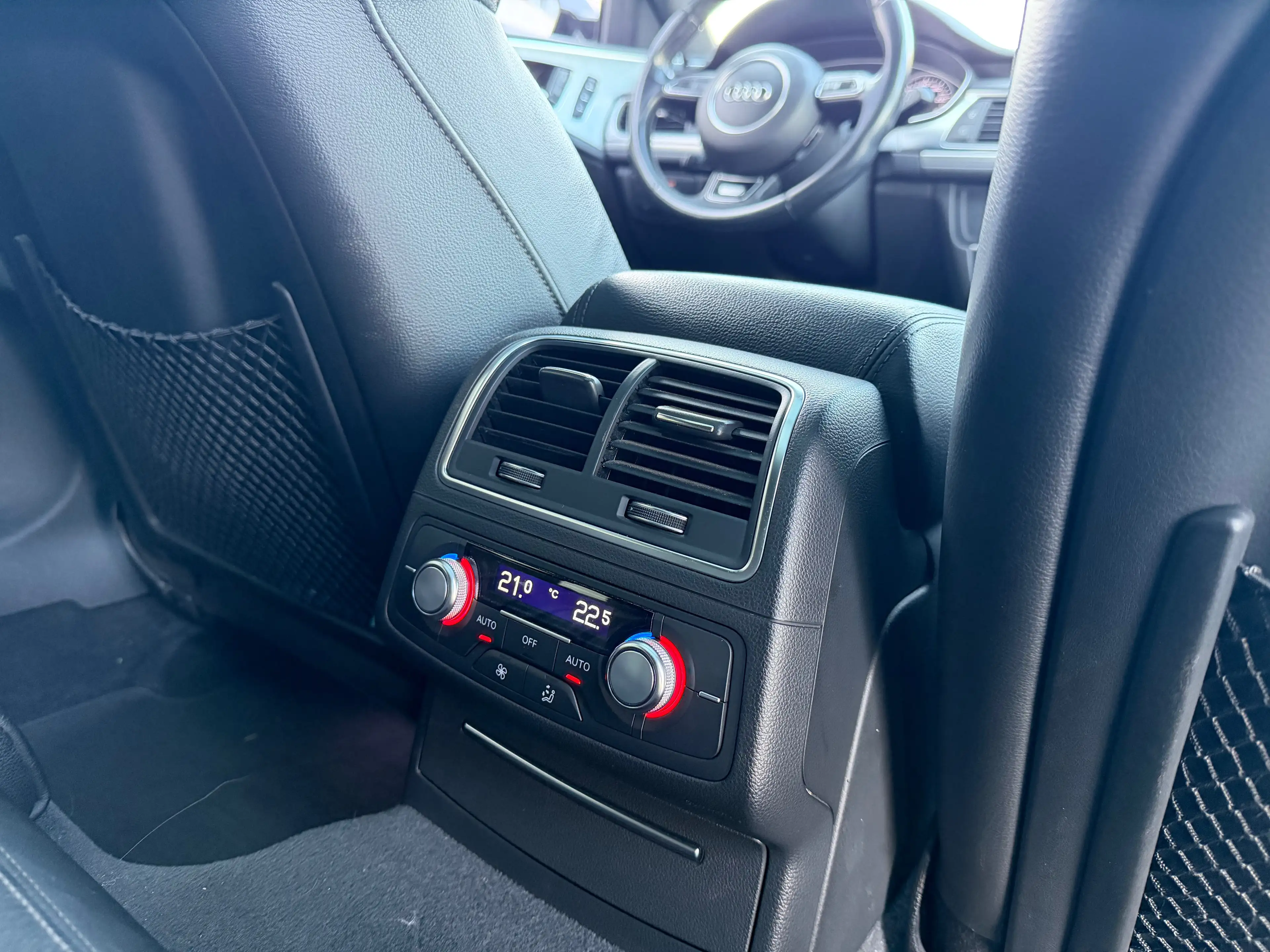 Audi A6 allroad A6 Allroad 3.0 TDi V6 Quattro S tronic*PANO DAK* — photo 8