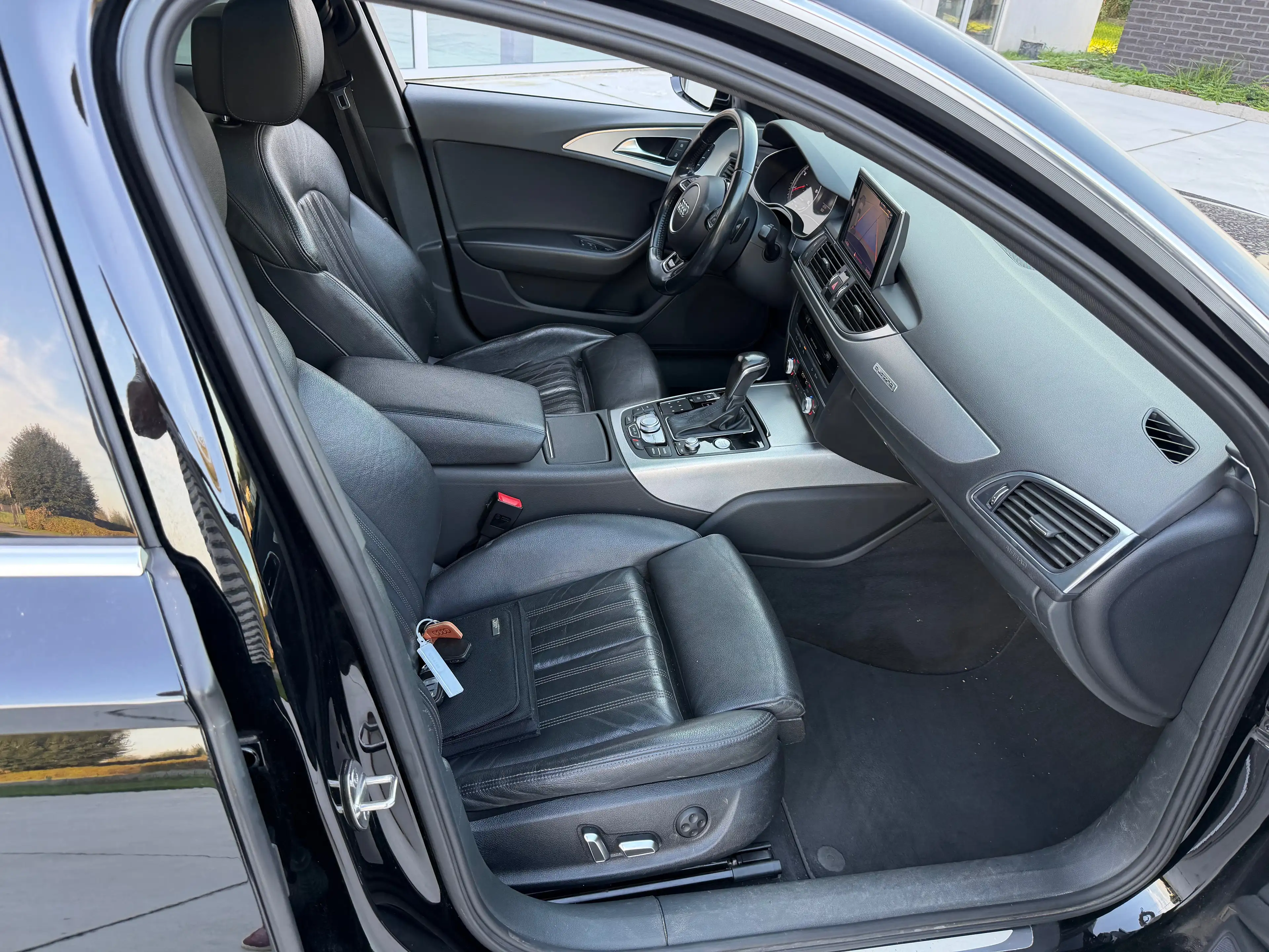Audi A6 allroad A6 Allroad 3.0 TDi V6 Quattro S tronic*PANO DAK* — photo 11