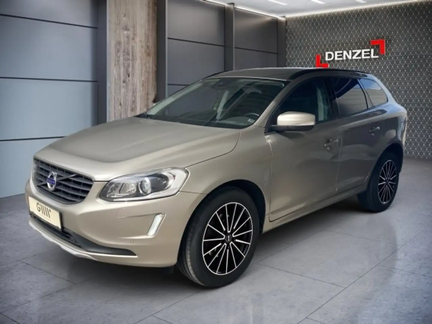 Volvo XC60 D3 Geartronic Kinetic Grijs - 1