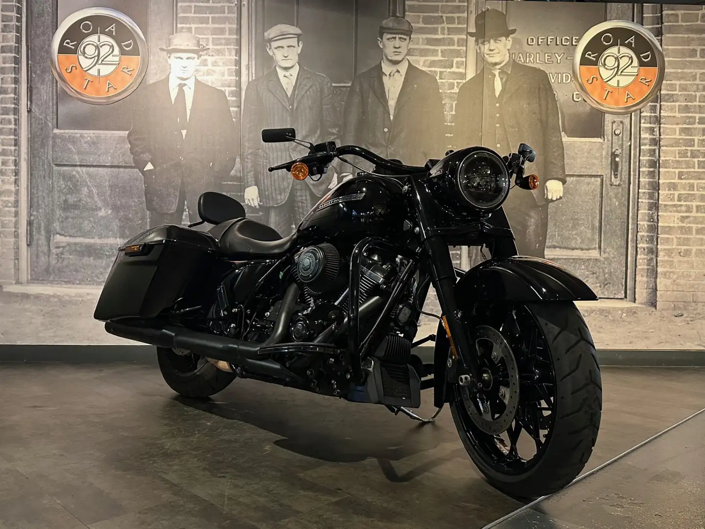 Harley-Davidson Road King Noir - 2