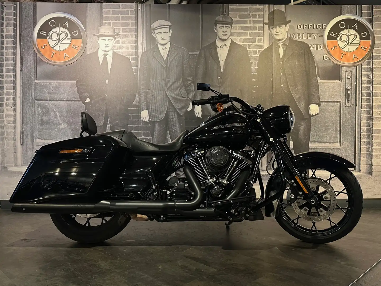 Harley-Davidson Road King Noir - 1