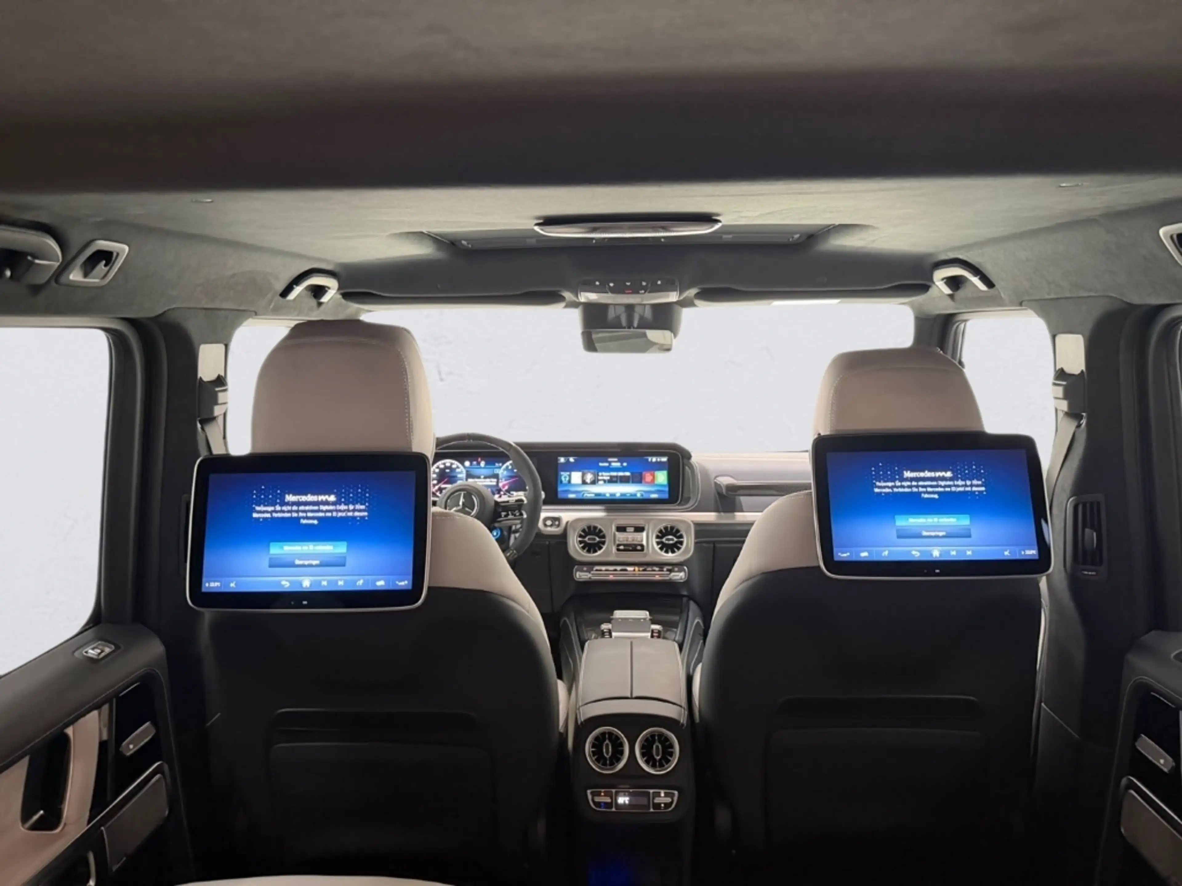Mercedes-Benz G 63 AMG IN&OUT CARBON A22 TV MY27 WINTER + KOMFORT PAKET — photo 9