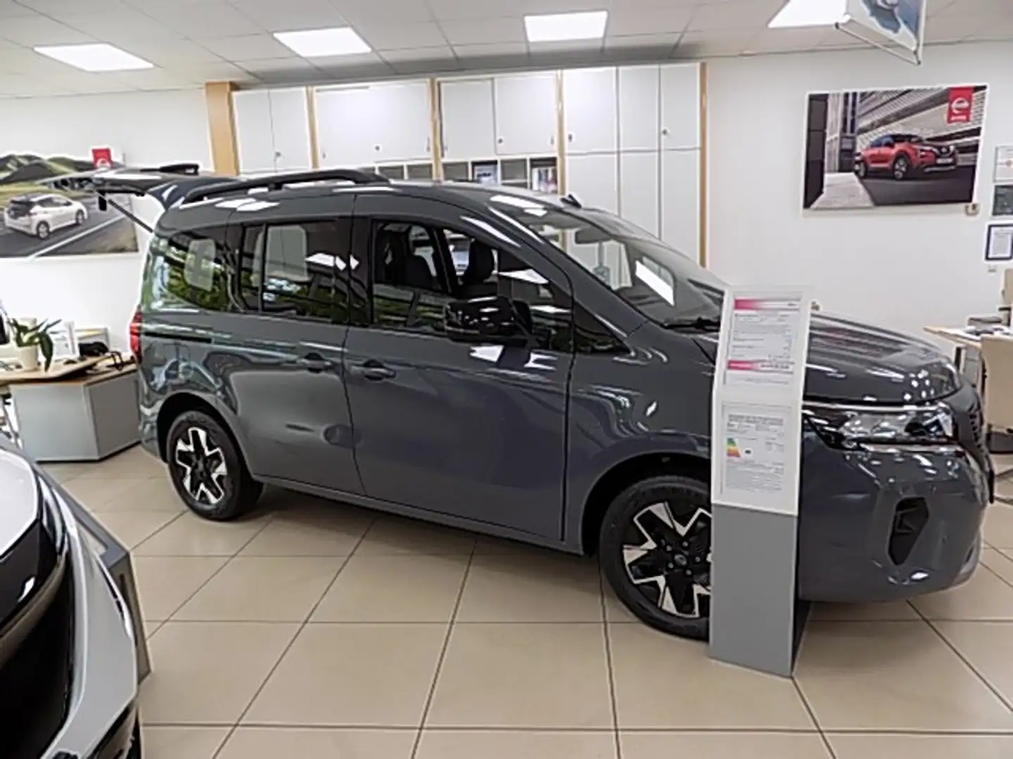Nissan Townstar Kombi N-Connecta L1 DIG-T 130PS 6MT Klima Navi Grau - 2