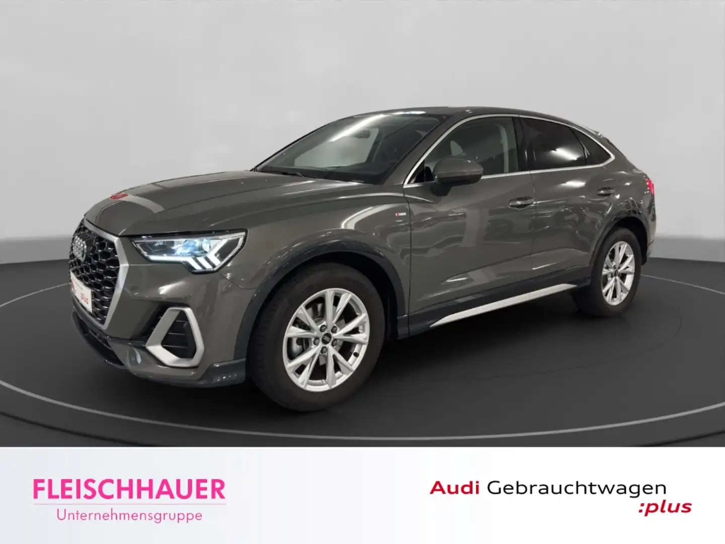 Audi Q3 Sportback 35 TFSI S line 1.5 Navi+LED+AHK+Sound+Ap Grau - 1