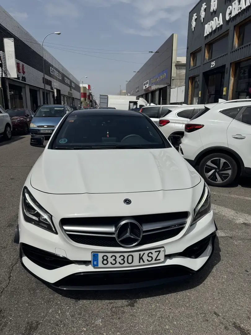 Mercedes-Benz CLA 45 AMG 4Matic 7G-DCT - 1