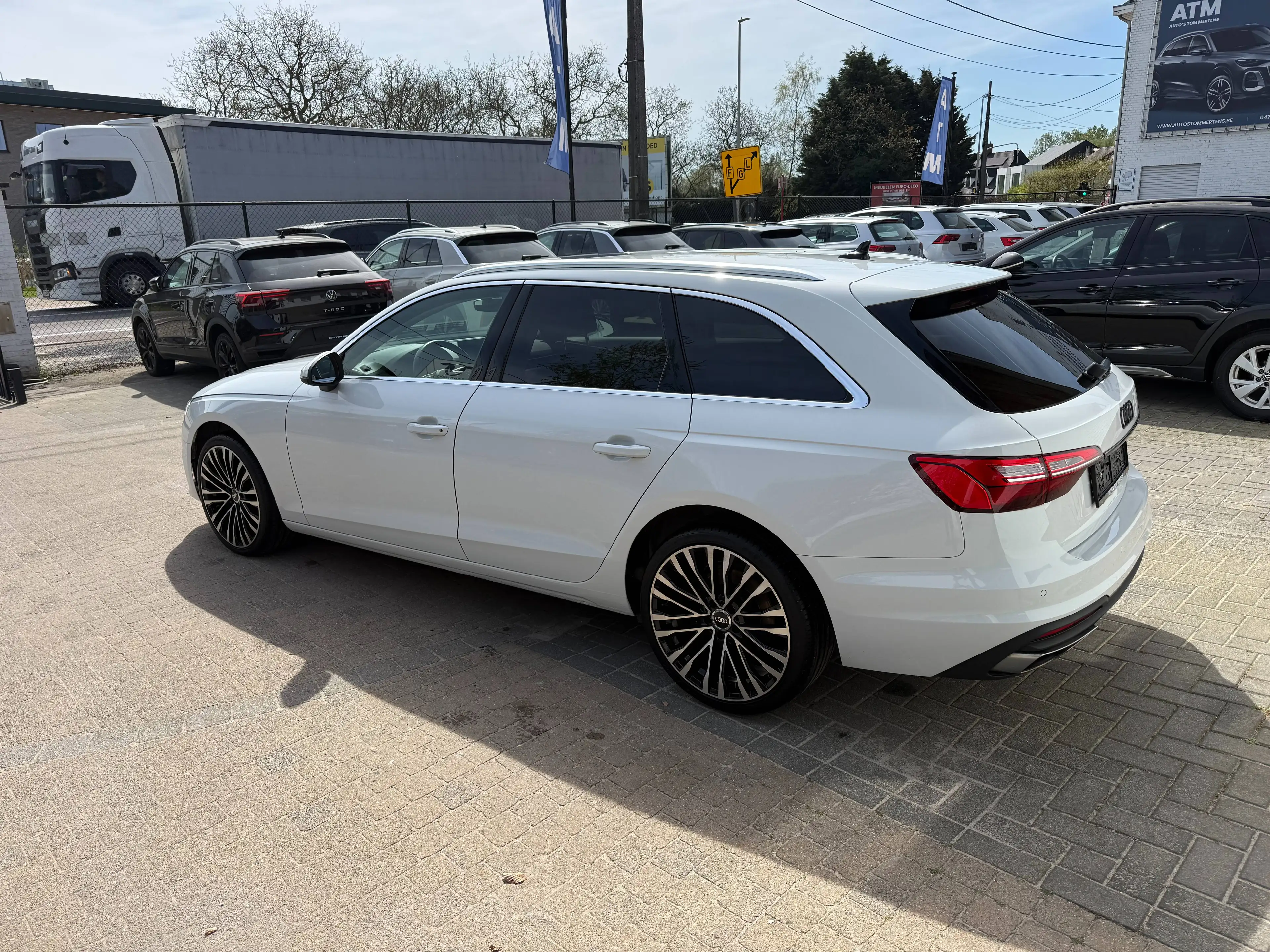 Audi A4 A4 Avant 30 TDi Business S-line look S tr.(EU6AP)/Navi/pdc/leder/zetelverw./led lights/cruise ct/S-line look — photo 3