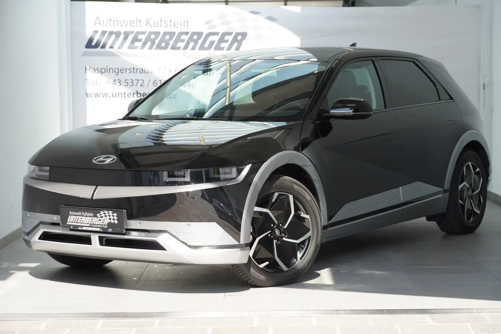 Hyundai IONIQ 5 Plus Line Long Range 77KWH AWD i5ep23-O1 Schwarz - 1