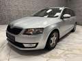 Skoda Octavia Combi Ambition 4x4 *Voll Fahrbereit* Silber - thumbnail 1