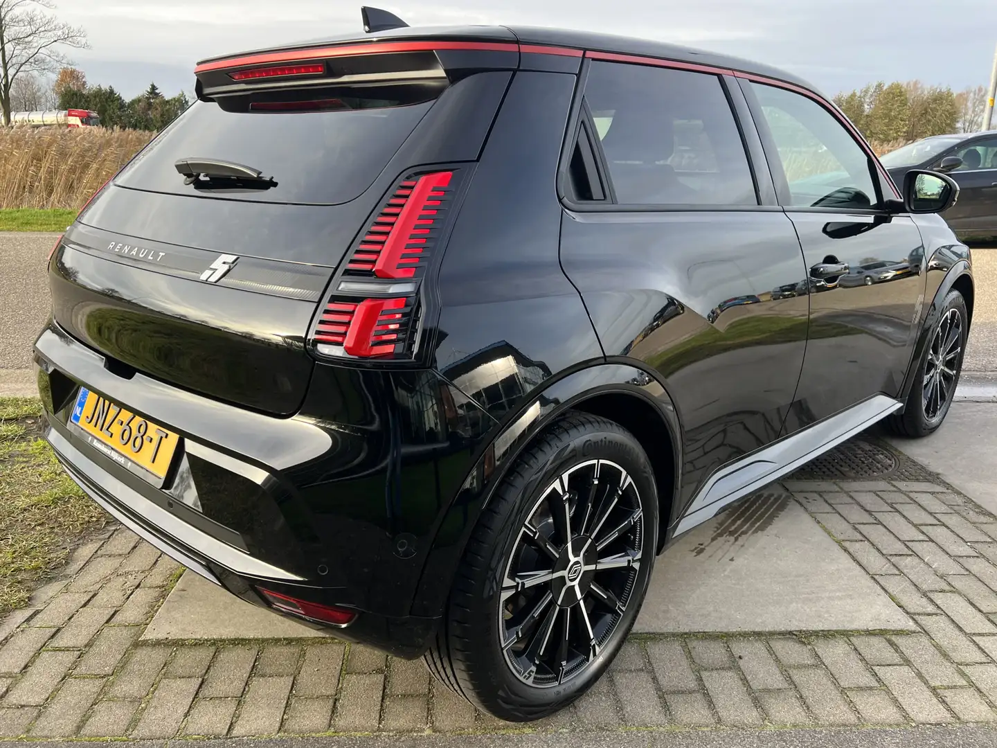 Renault R 5 comfort range iconic cinq 150pk /52 kWh / Harman K Zwart - 2