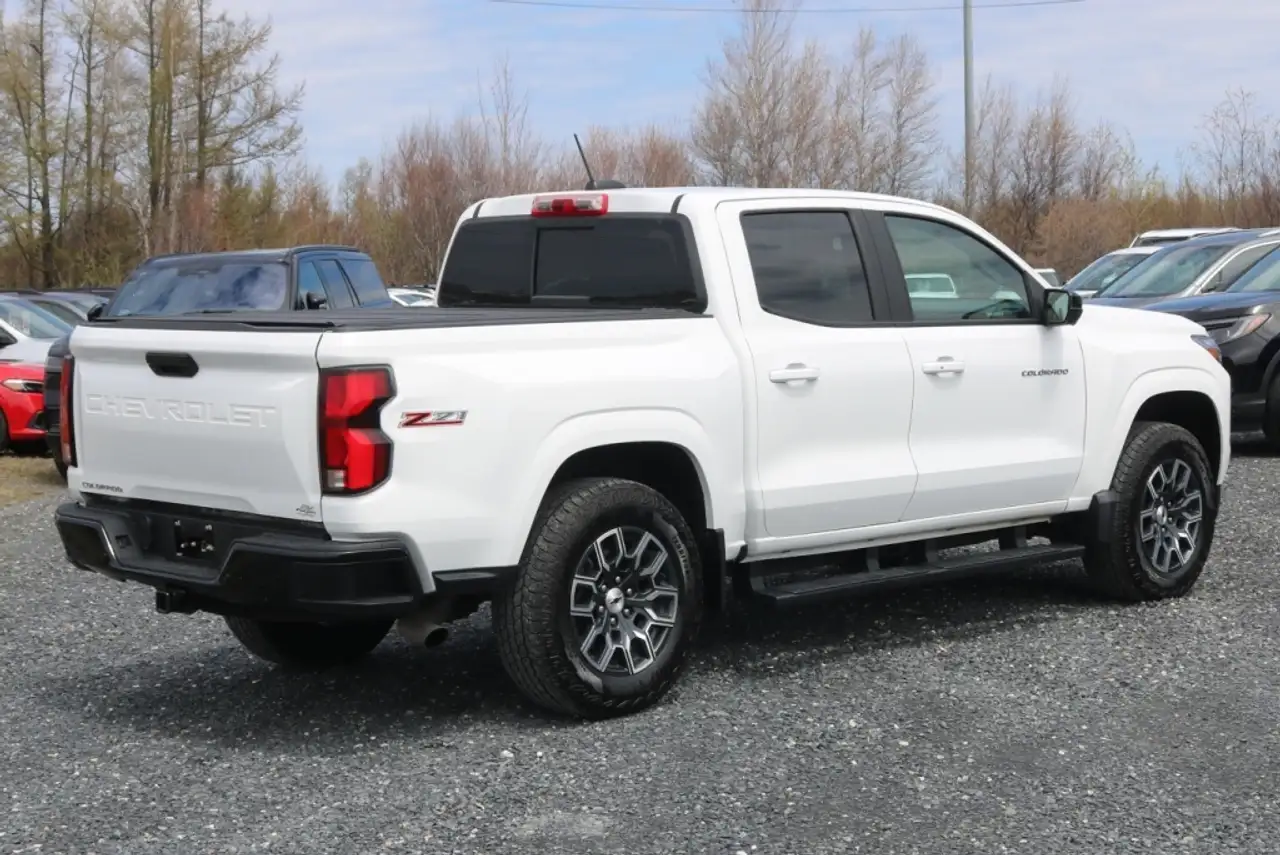Chevrolet Colorado photo Chevrolet Colorado
