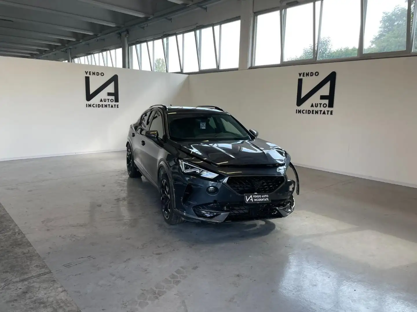 CUPRA Formentor 1.4 E-HYBRID DSG Grigio - 1
