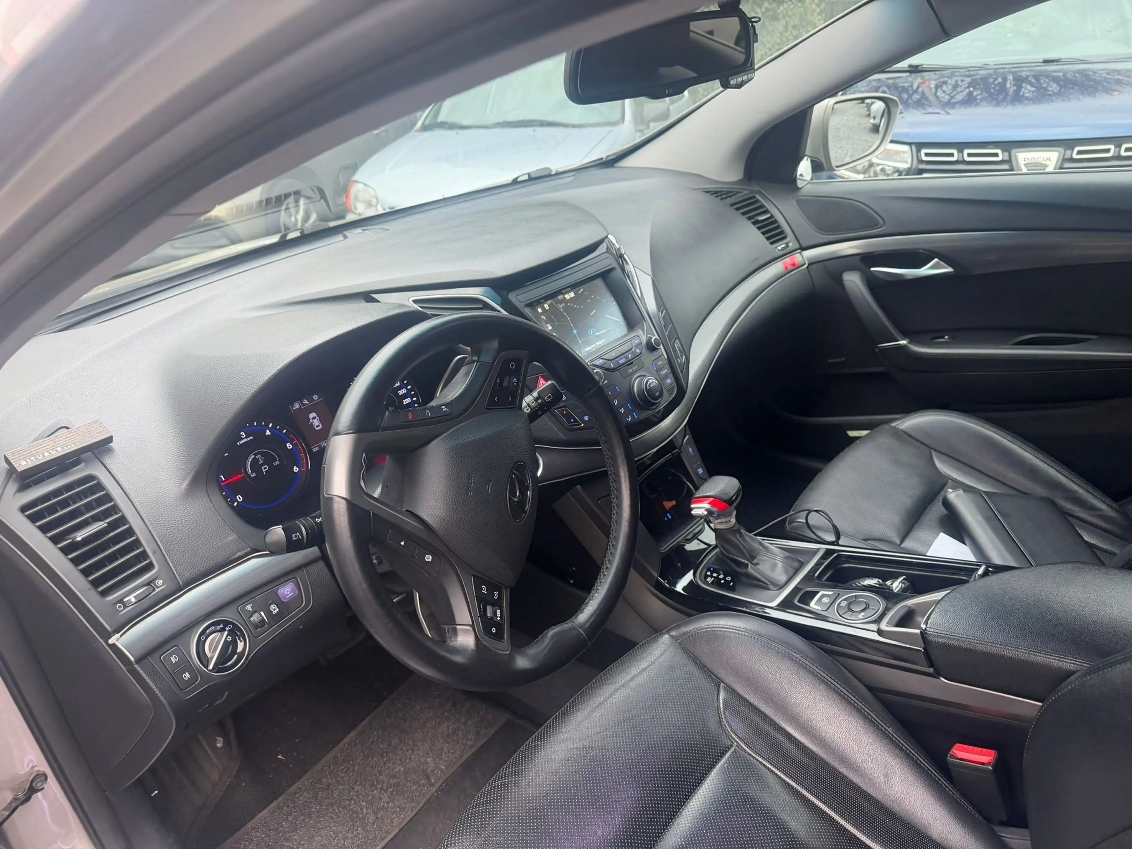 Hyundai i40 i40 SW 1.7 CRDi Fleet Edition ISG Pack N!!! — photo 11