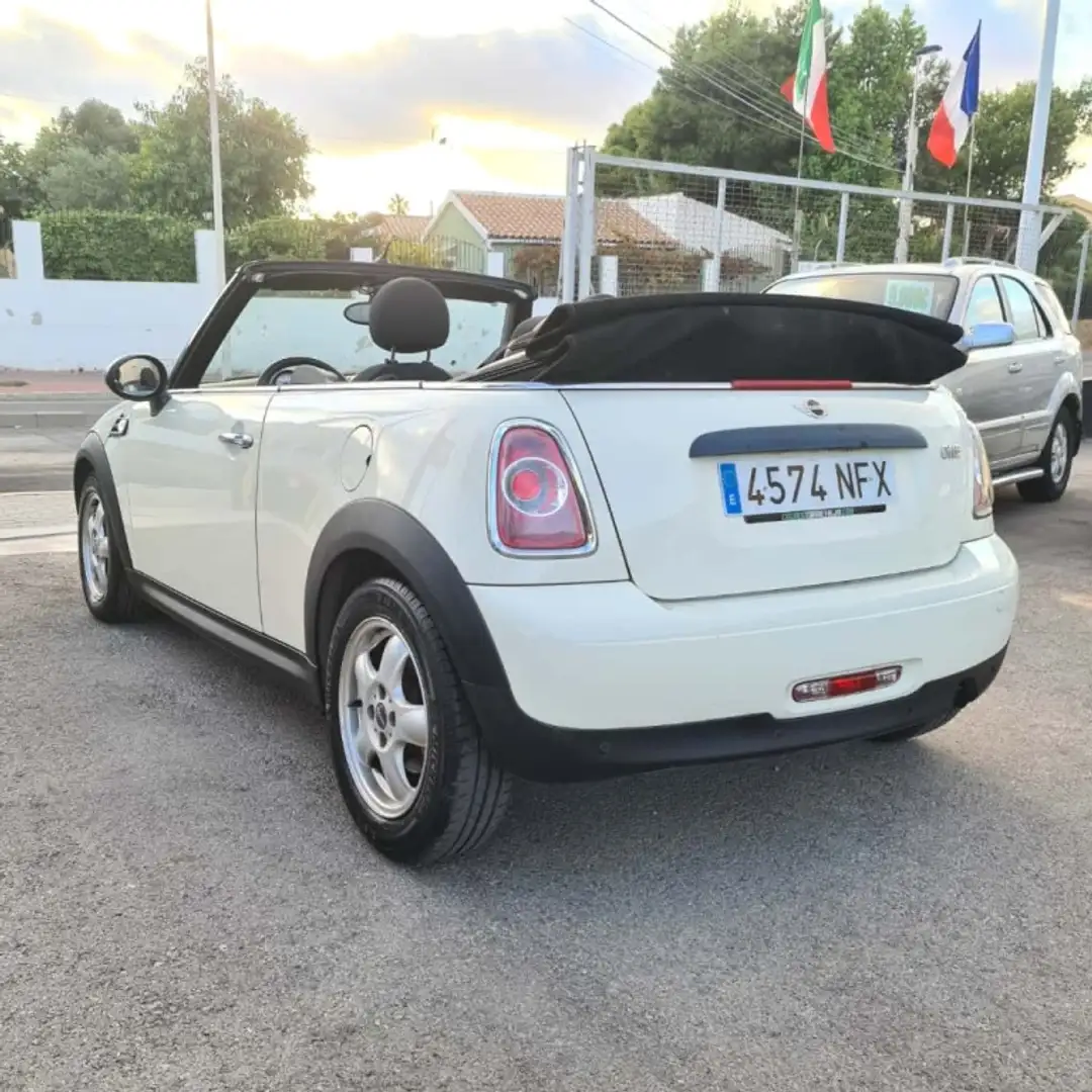 MINI One Cabrio Aut. Weiß - 2
