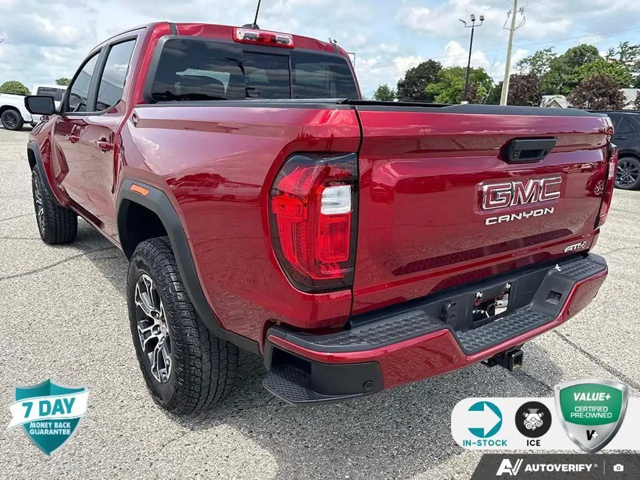 GMC Canyon photo GMC Canyon