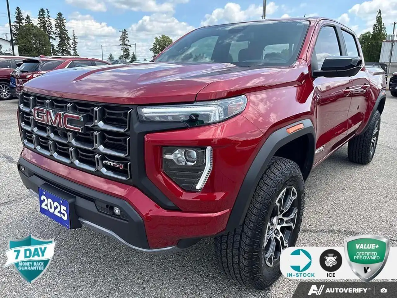 GMC Canyon photo GMC Canyon