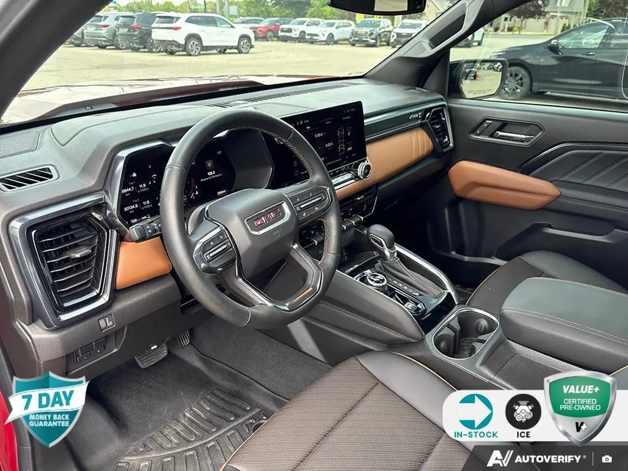 GMC Canyon photo GMC Canyon