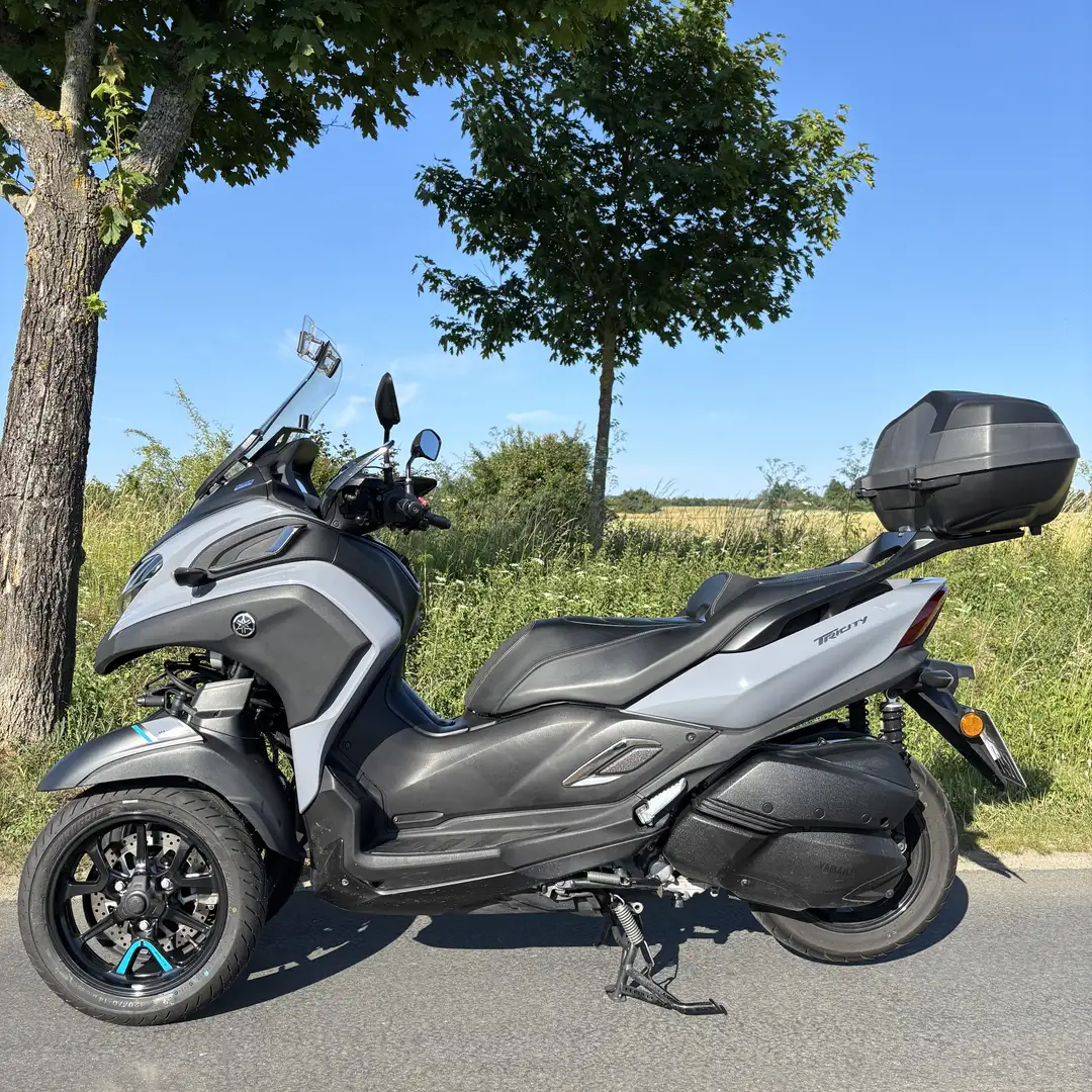 Yamaha TriCity Tricity 300 Viel Zubehör! Mit B-Klasse fahrbar! Grau - 1