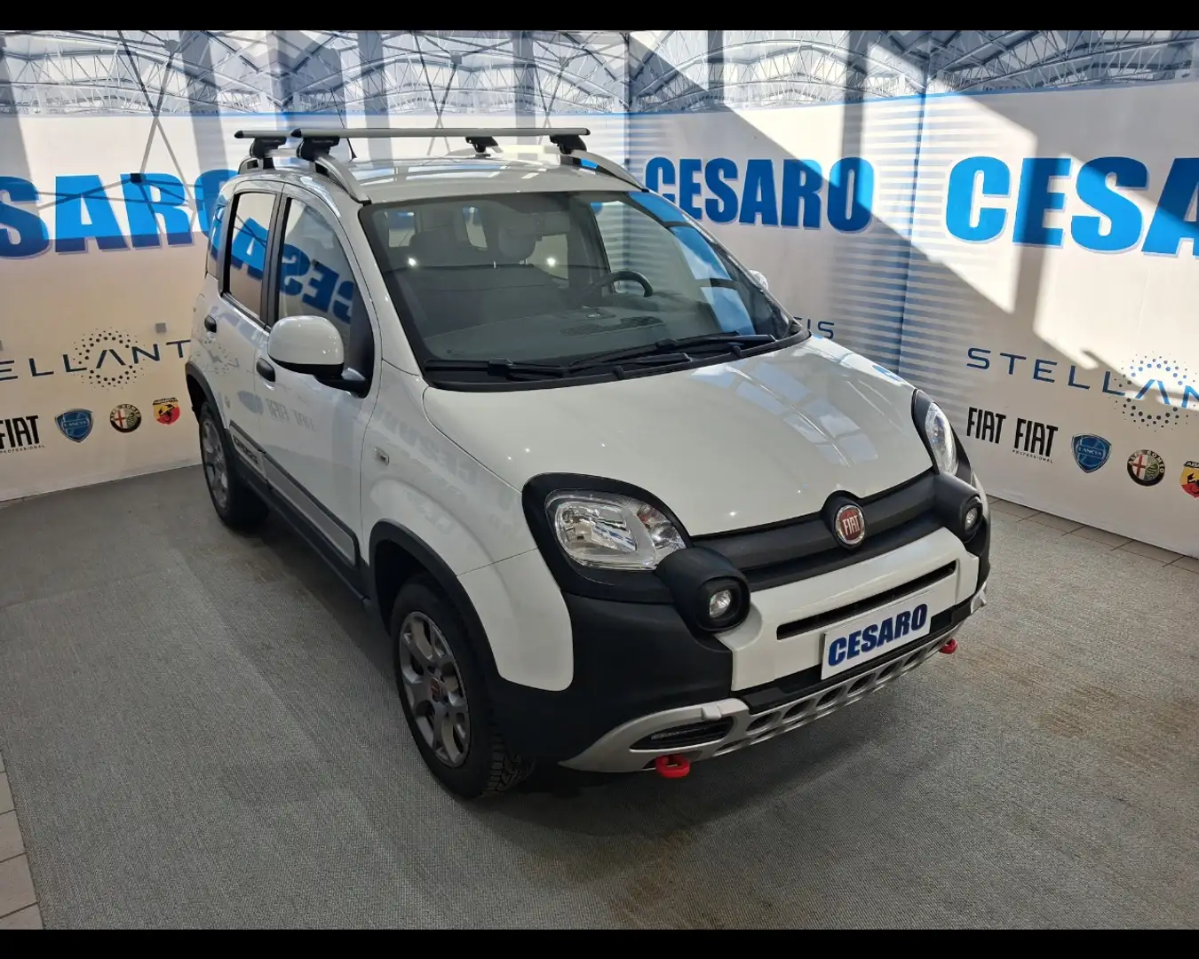 Fiat New Panda 0.9 TwinAir Turbo Cross Blanco - 1