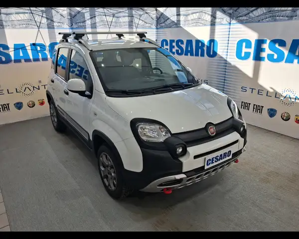 Fiat New Panda 0.9 TwinAir Turbo Cross