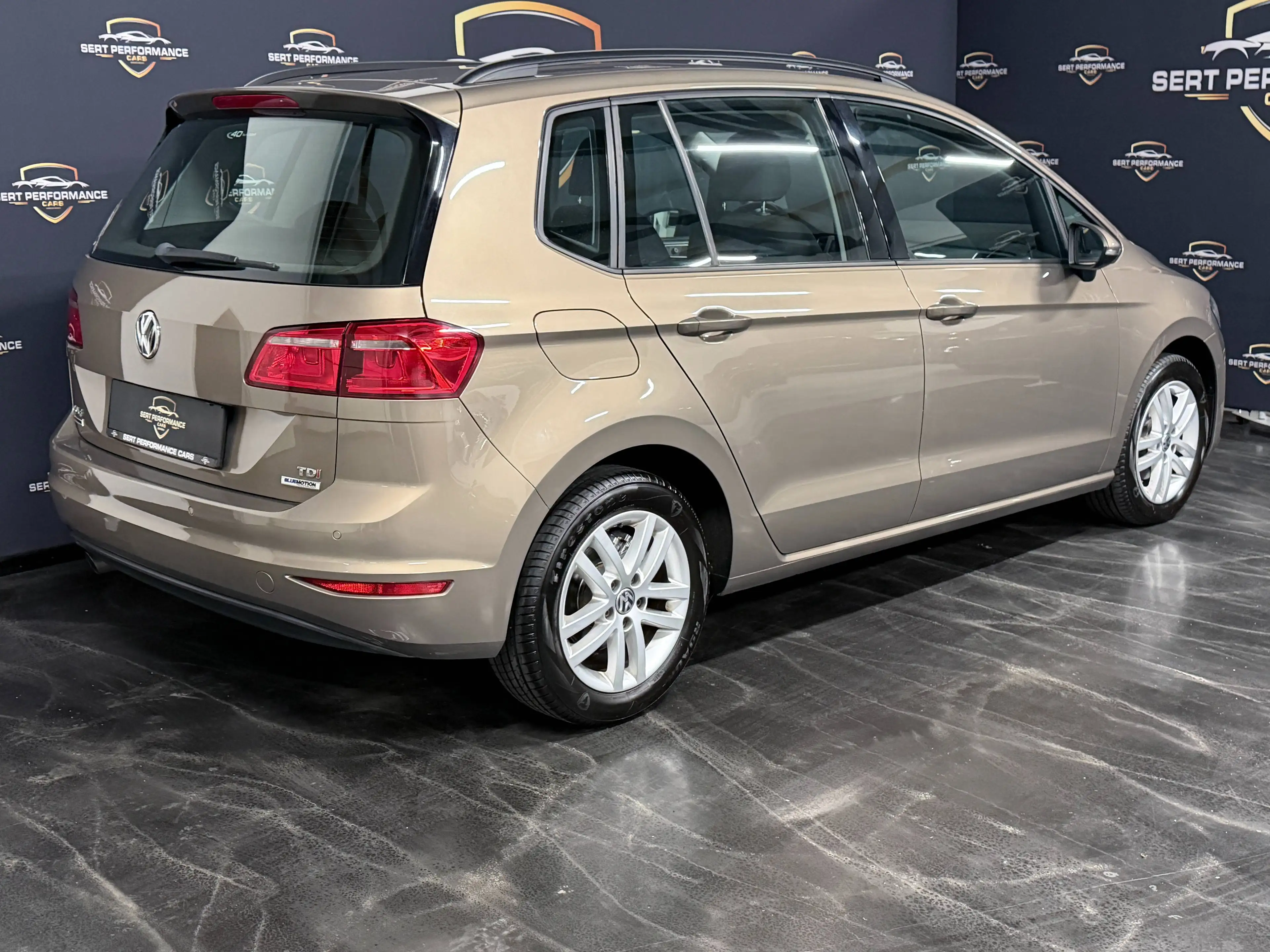 Volkswagen Golf Sportsvan Comfortline BMT/Start-Stop — photo 12