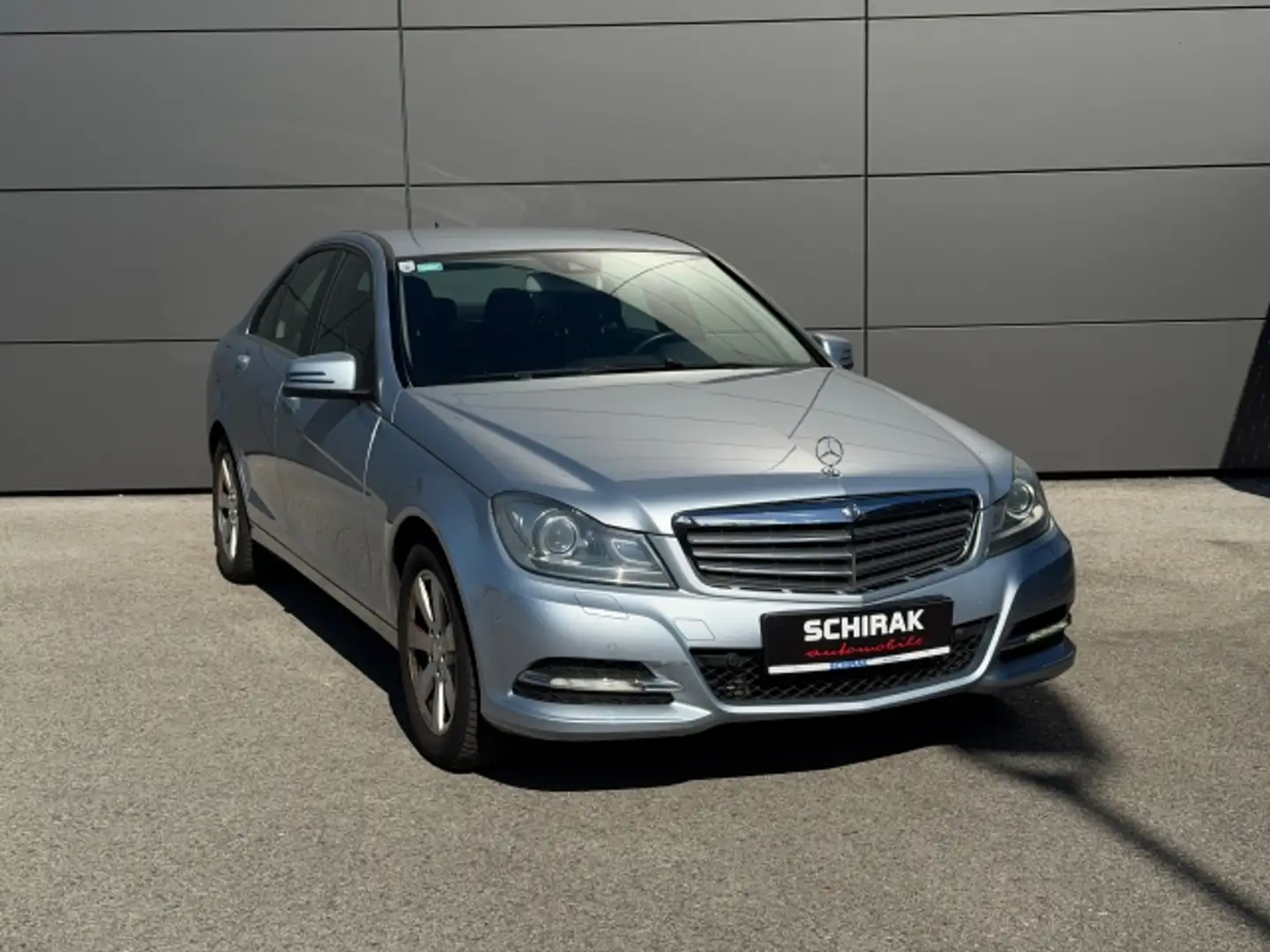 Mercedes-Benz C 180 Aut. Silber - 1