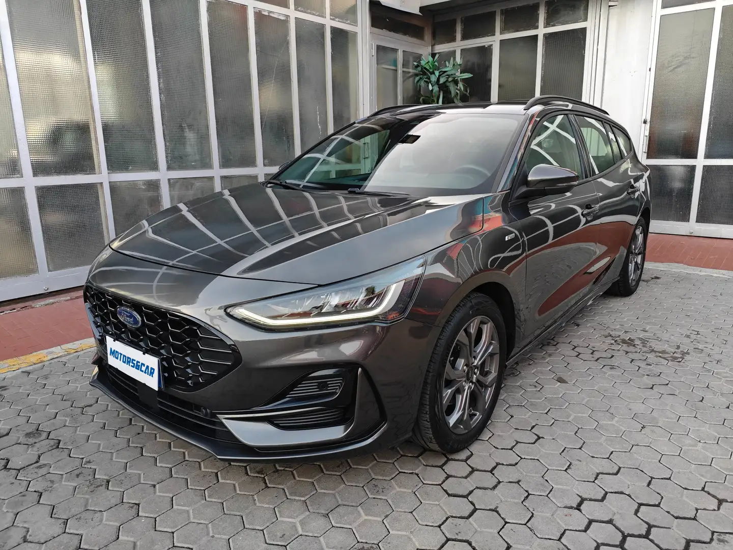 Ford Focus V ST-LINE 2022 SW 1.0t ecoboost h 125cv Gris - 1