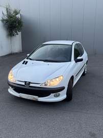 peugeot 206 1.4 benzine