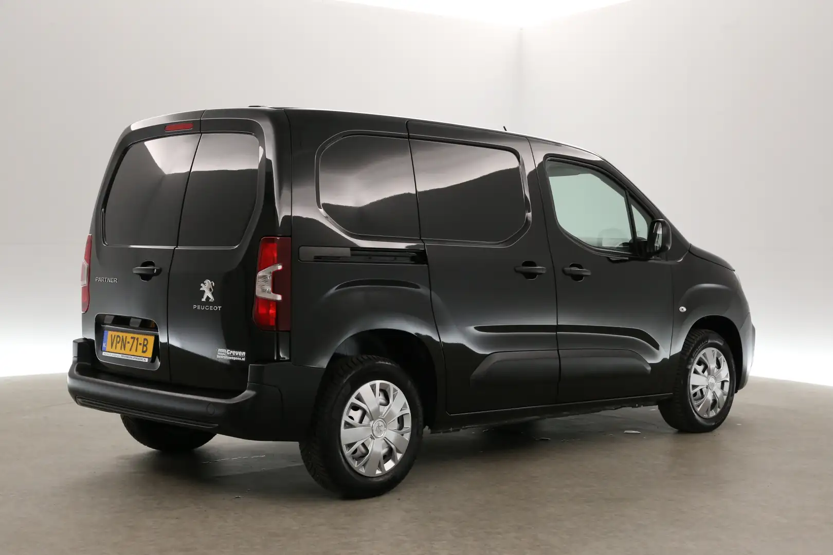 Peugeot Partner 1.5 BlueHDI L1H1 Airco Carplay Cruise Elektrpakket Zwart - 2