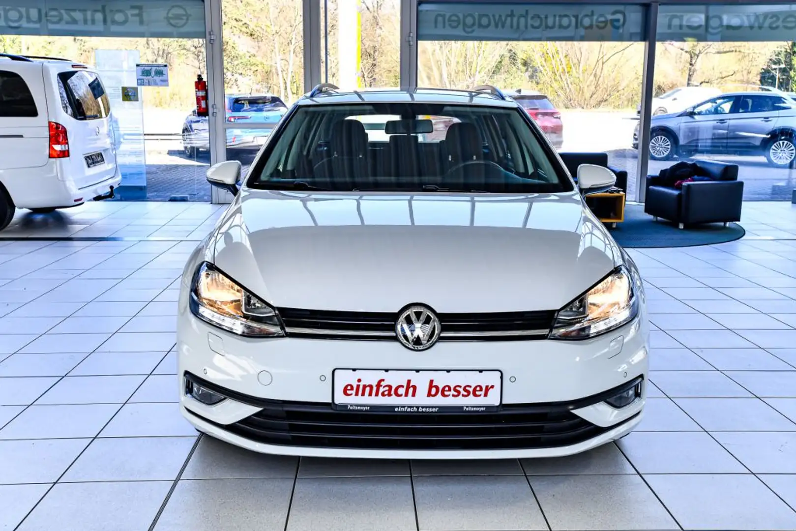 Volkswagen Golf Variant 1.0 TSI (BlueMotion Technology) DSG Trendline - 2
