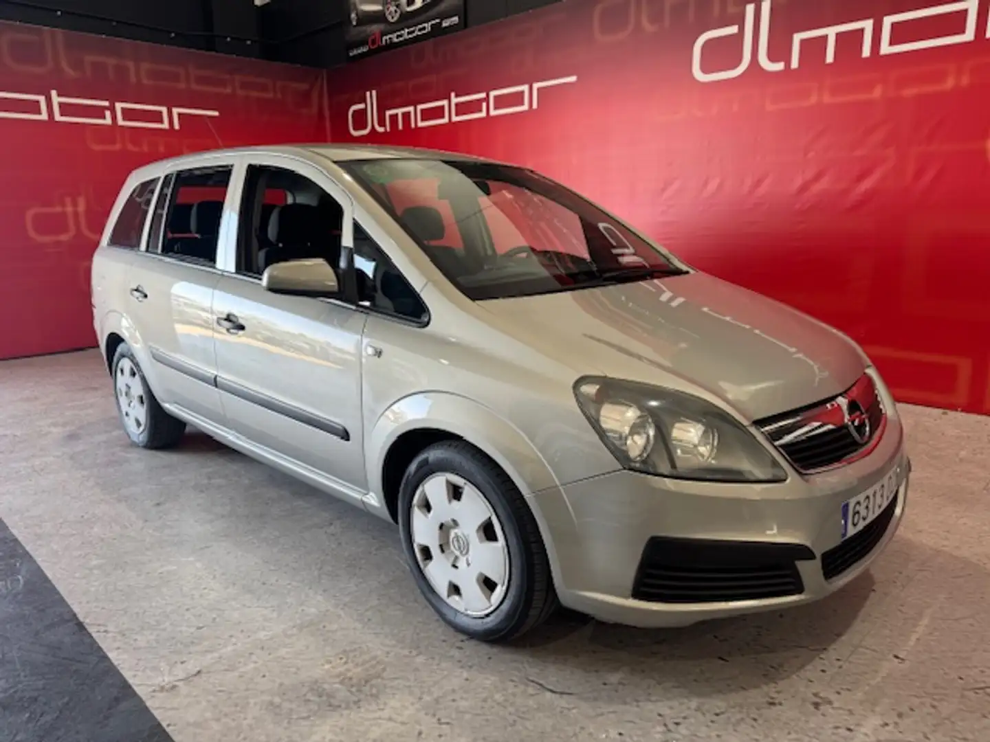 Opel Zafira 1.9CDTi Enjoy Gris - 1