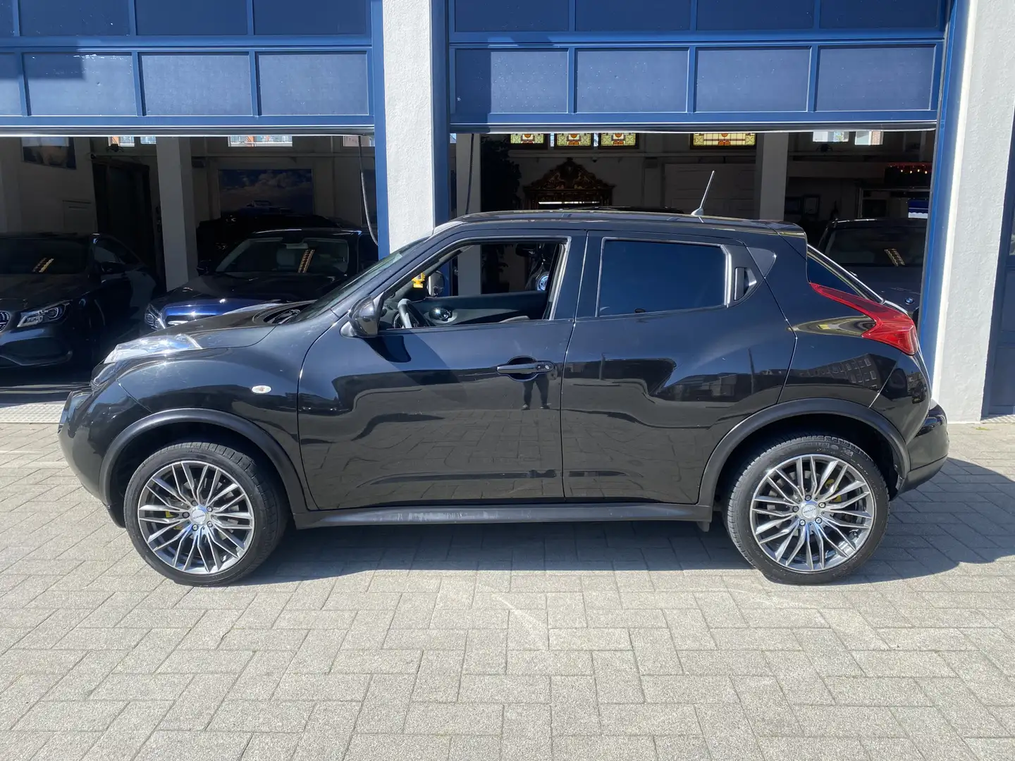 Nissan Juke 1.6 DIG-T Acenta 191 PK/NW APK 04-2026/NAVI/CAMERA Чорний - 2