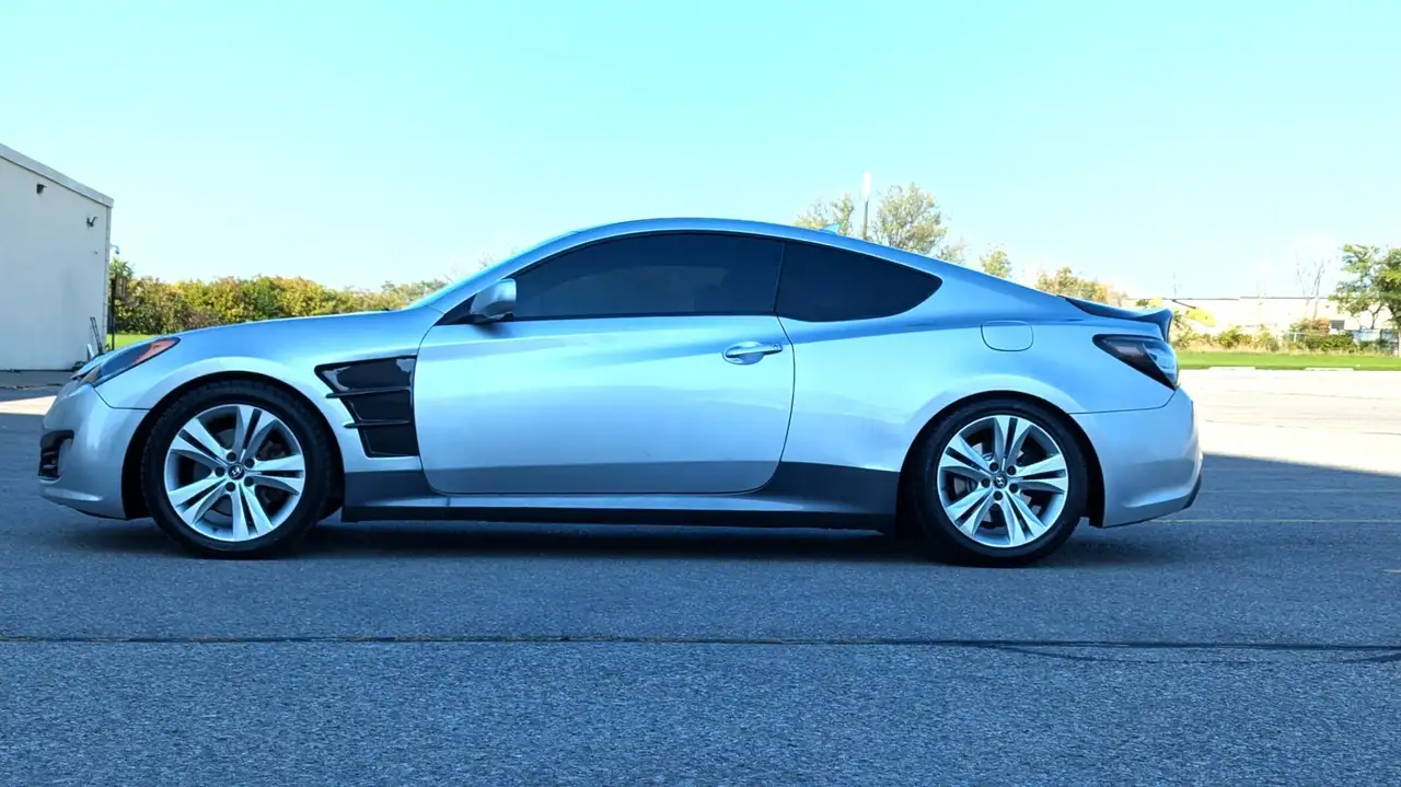 Hyundai Genesis снимка Hyundai Genesis