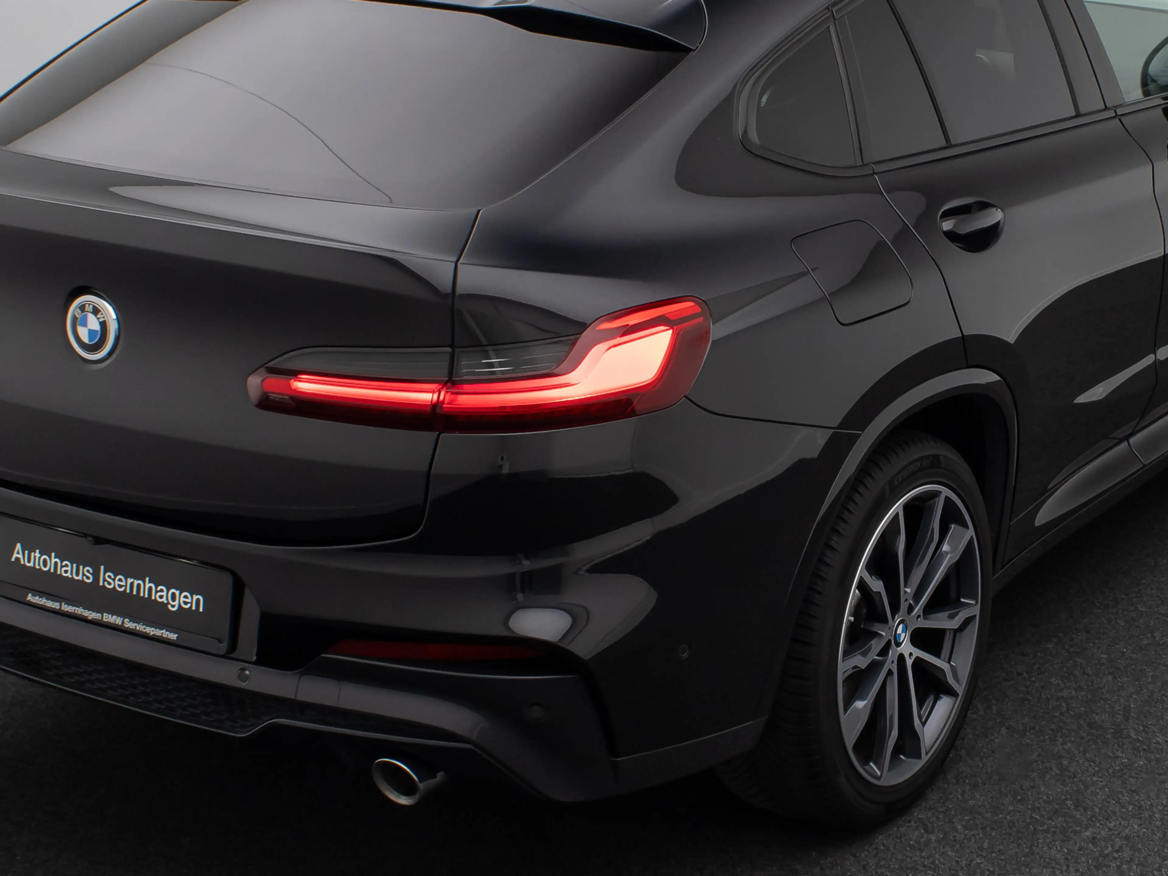BMW X4 M Sport ACC 360°AHK DispKey HUD H K 20 — photo 15