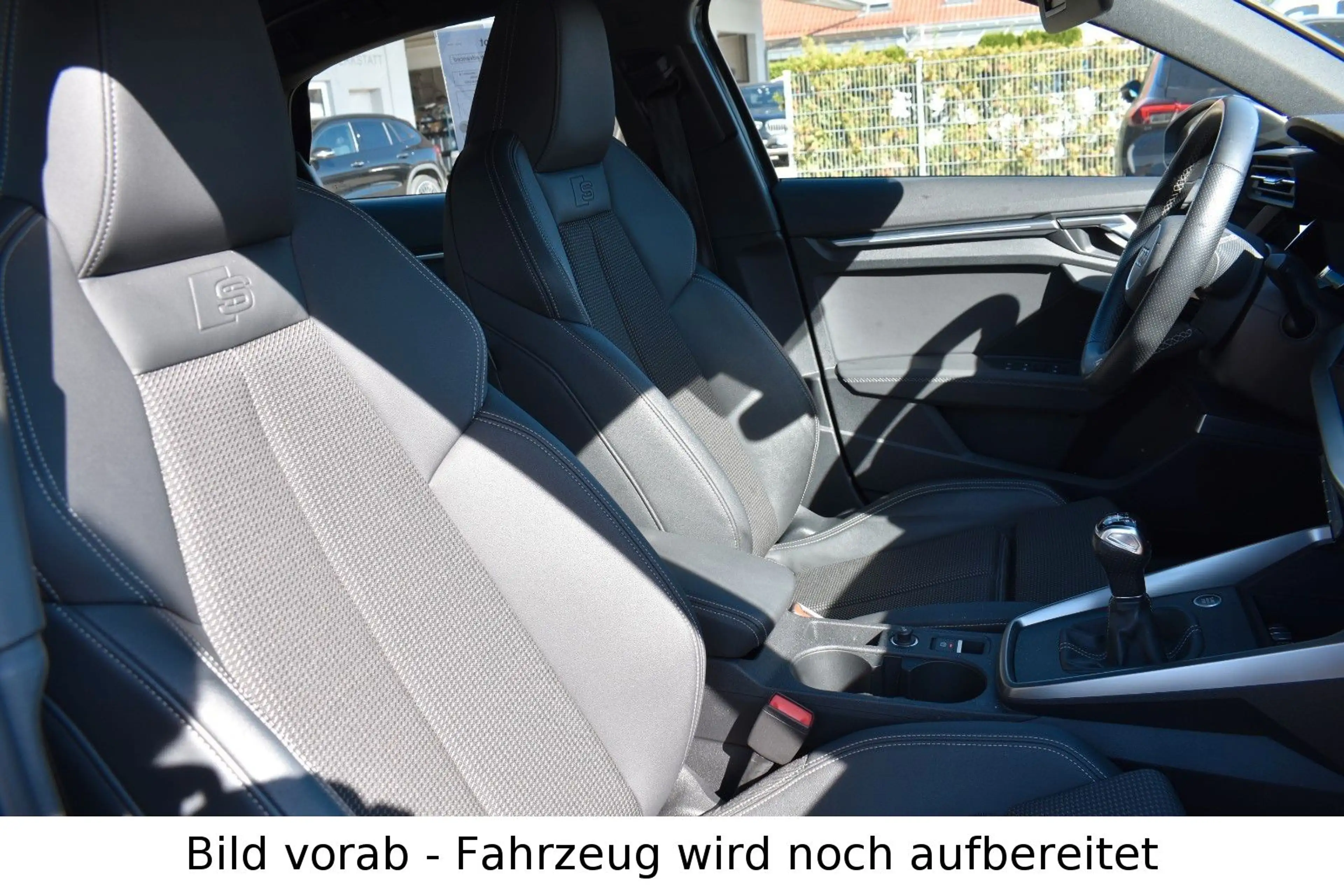 Audi A3 Lim. 35 TFSI advanced S-Line Interieur B&O — photo 13