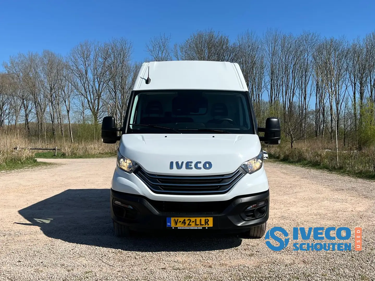 Iveco Daily 35S14 L3H2 Blanco - 2